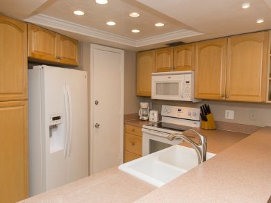 Lovely Siesta Key Vacation Condo in Resort Setting